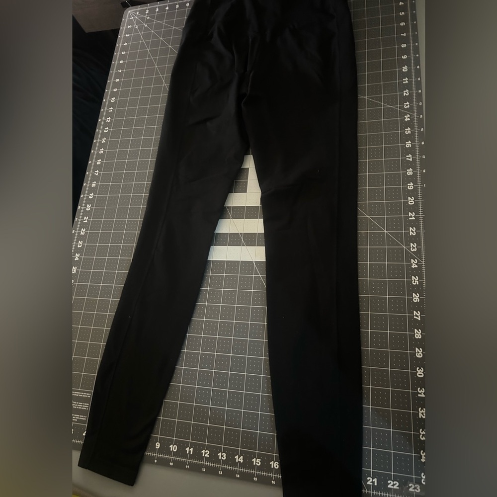 Nike Classic Black Leggings - Picture 8 of 10